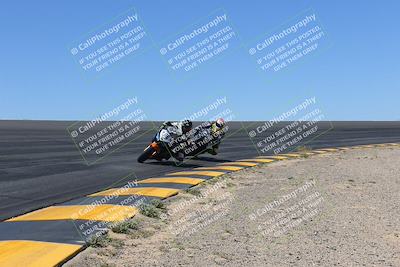 media/Apr-09-2023-SoCal Trackdays (Sun) [[333f347954]]/Bowl Set 2 (1040am)/